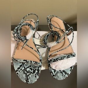 The Drop Women's Samantha Flat Strappy Lace-Up Sandal NWT